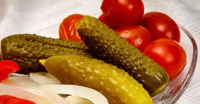 Benefits of eating pickles and olives