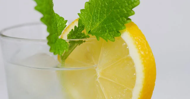 What is the nutritional profile of lemons