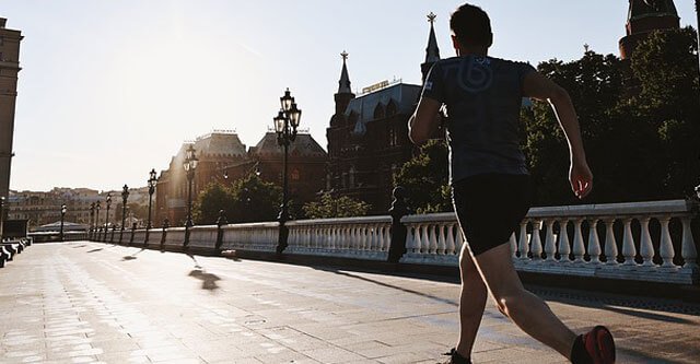 How does running affect blood sugar