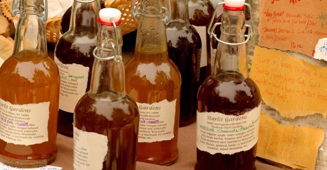 Can Apple Cider Vinegar Lower Sugar Levels in Diabetes? 3 Apple cider vinegar – health benefits for diabetics