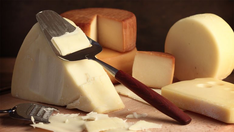 Diabetes And Cheese Benefits Risks And Daily Limits Beat Diabetes